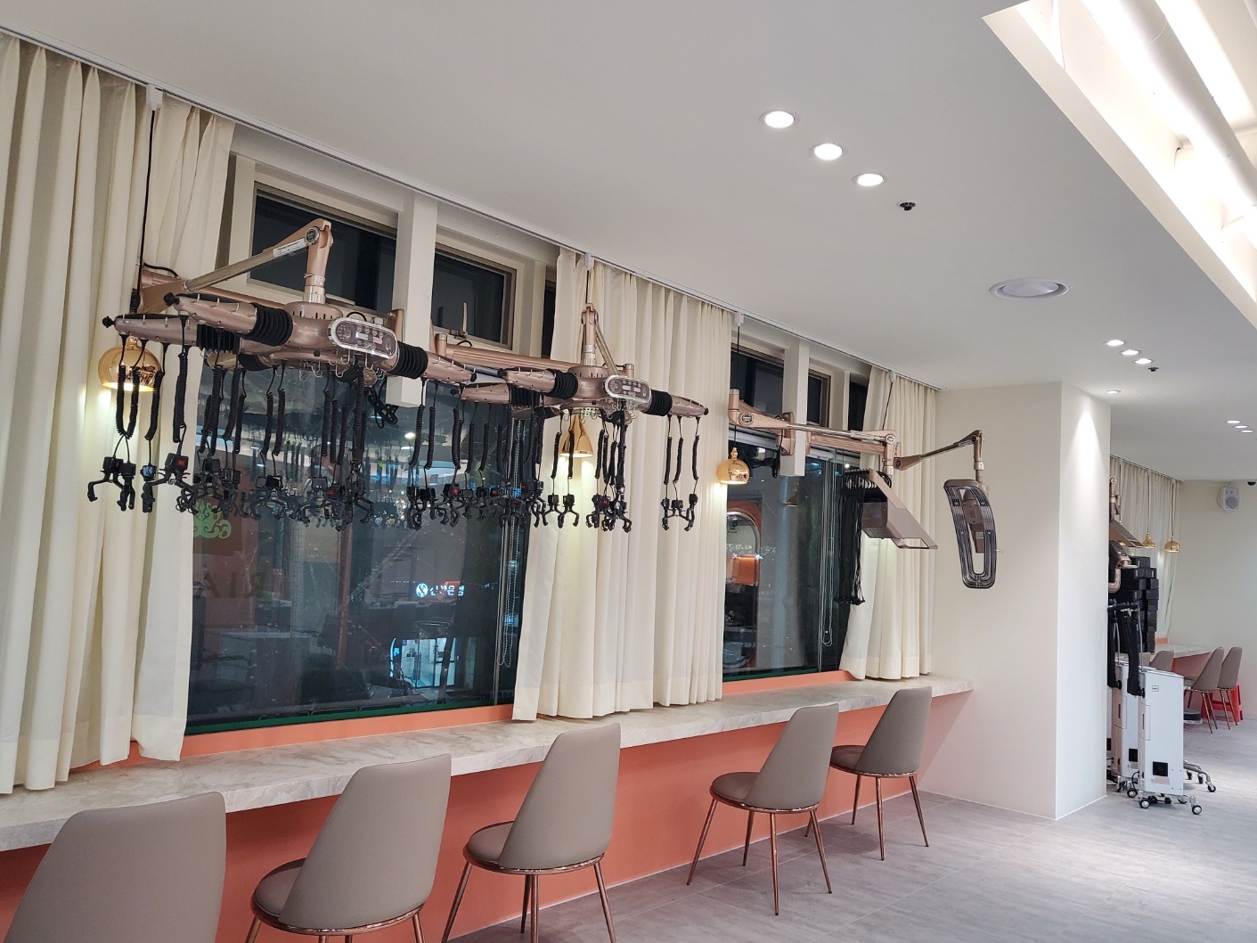 3695294320_IvPkaFAR_4ff7c1703c836cde6bae7a2bdc89a6c49429e7c3.jpg 이미지크게보기